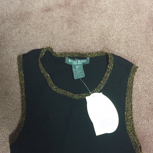 Top - Picture 3 of 3